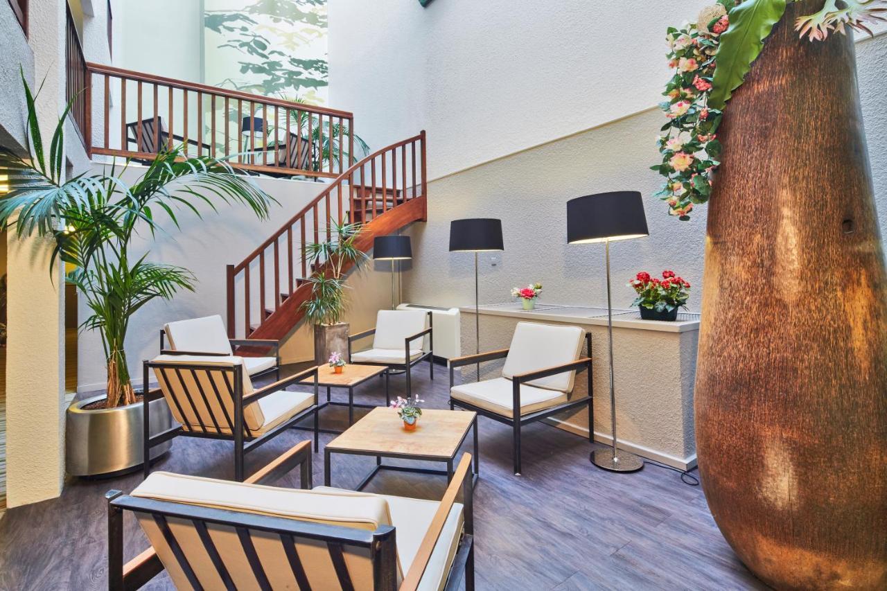 Kyriad Hotel Nevers Centre Екстериор снимка