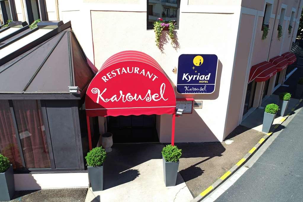 Kyriad Hotel Nevers Centre Екстериор снимка