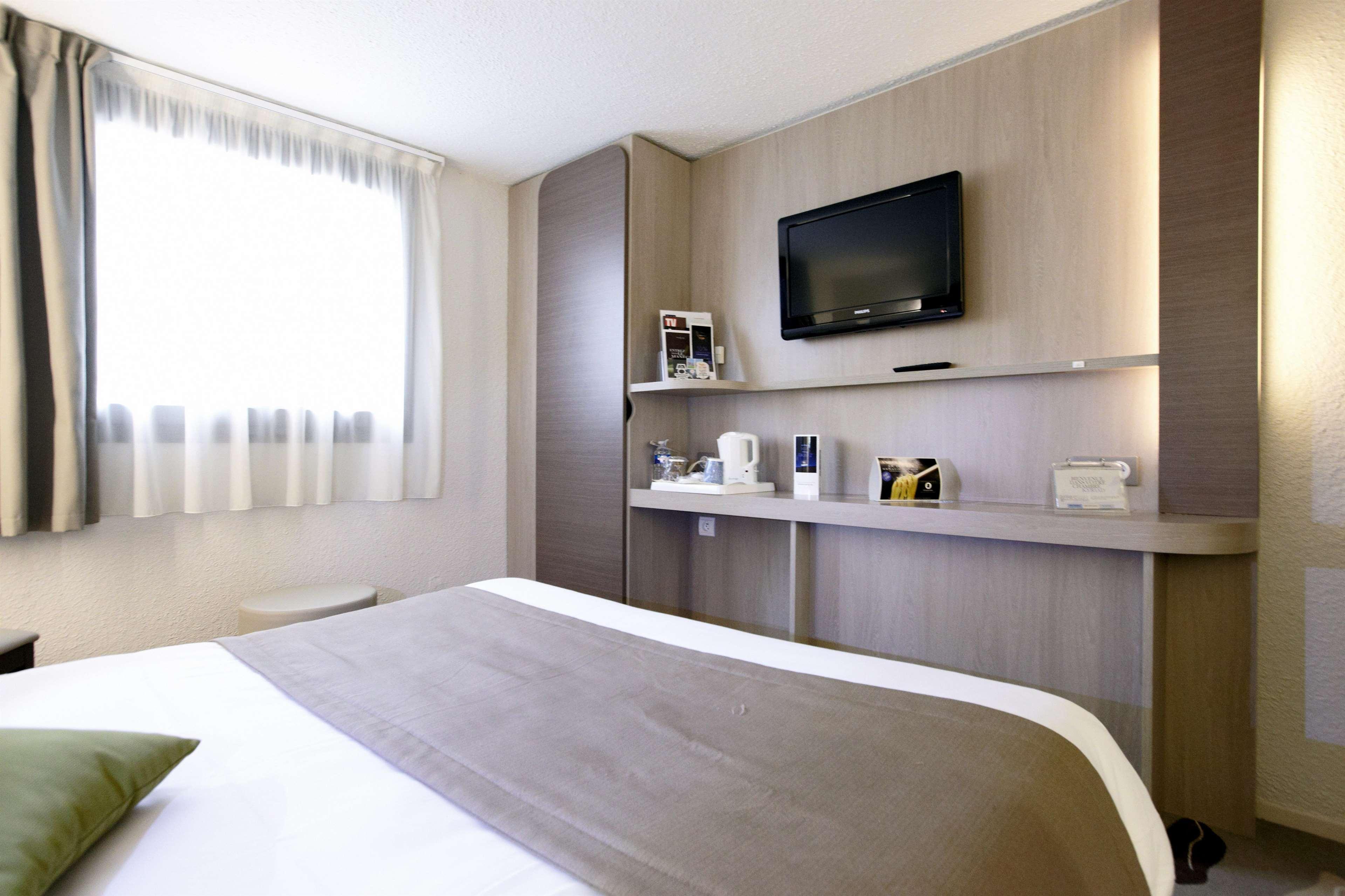 Kyriad Hotel Nevers Centre Екстериор снимка
