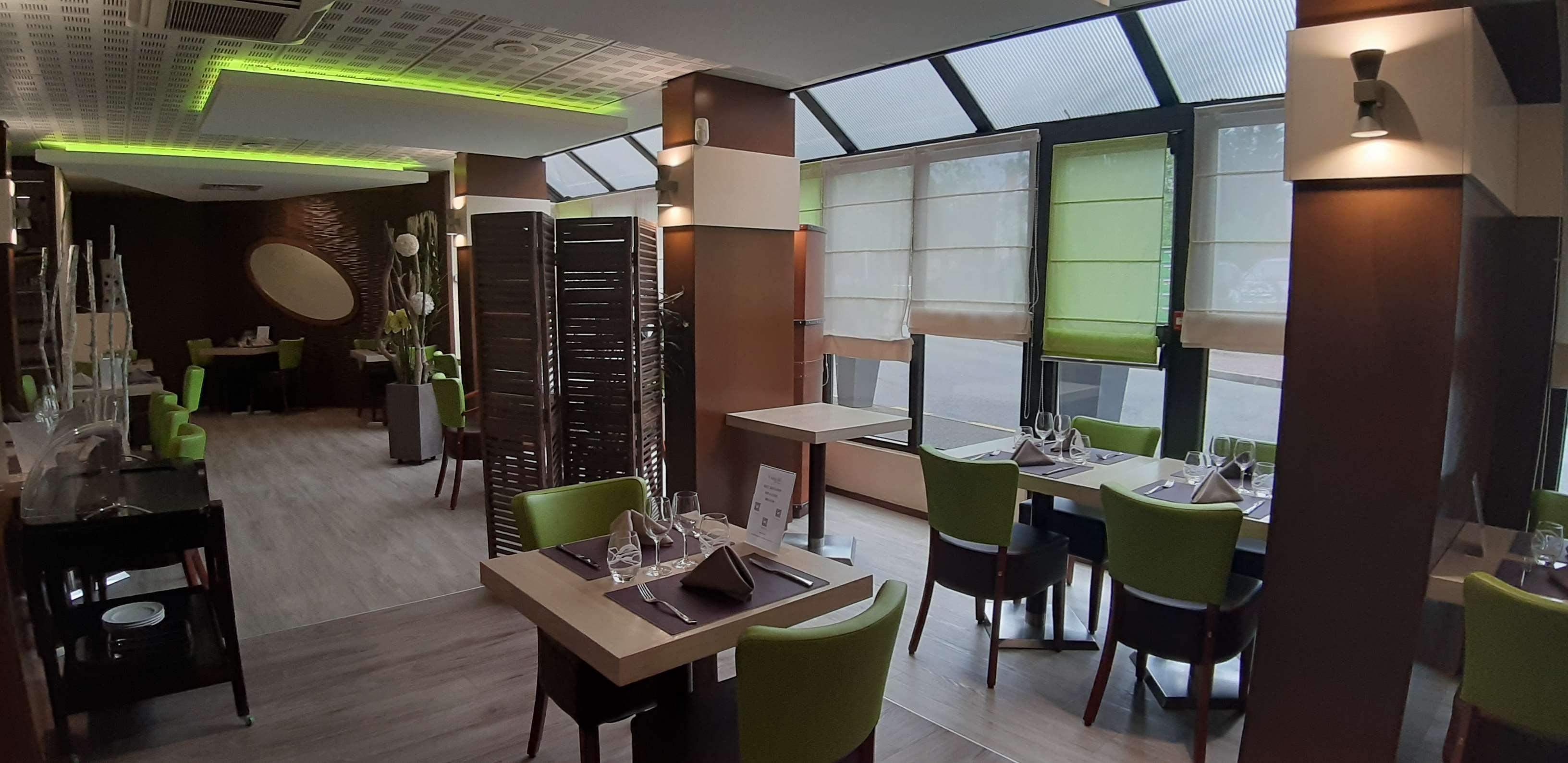 Kyriad Hotel Nevers Centre Екстериор снимка