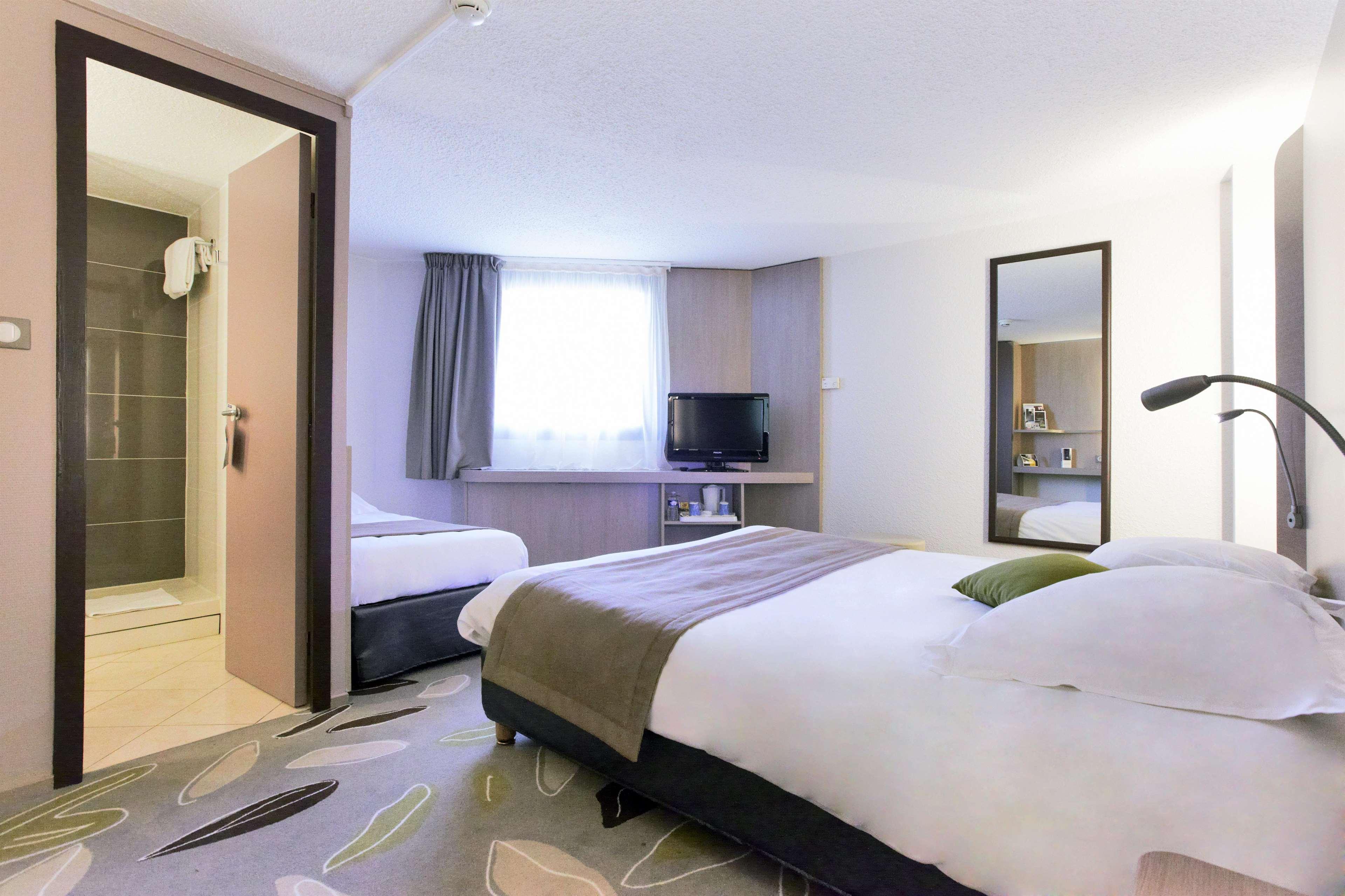 Kyriad Hotel Nevers Centre Екстериор снимка
