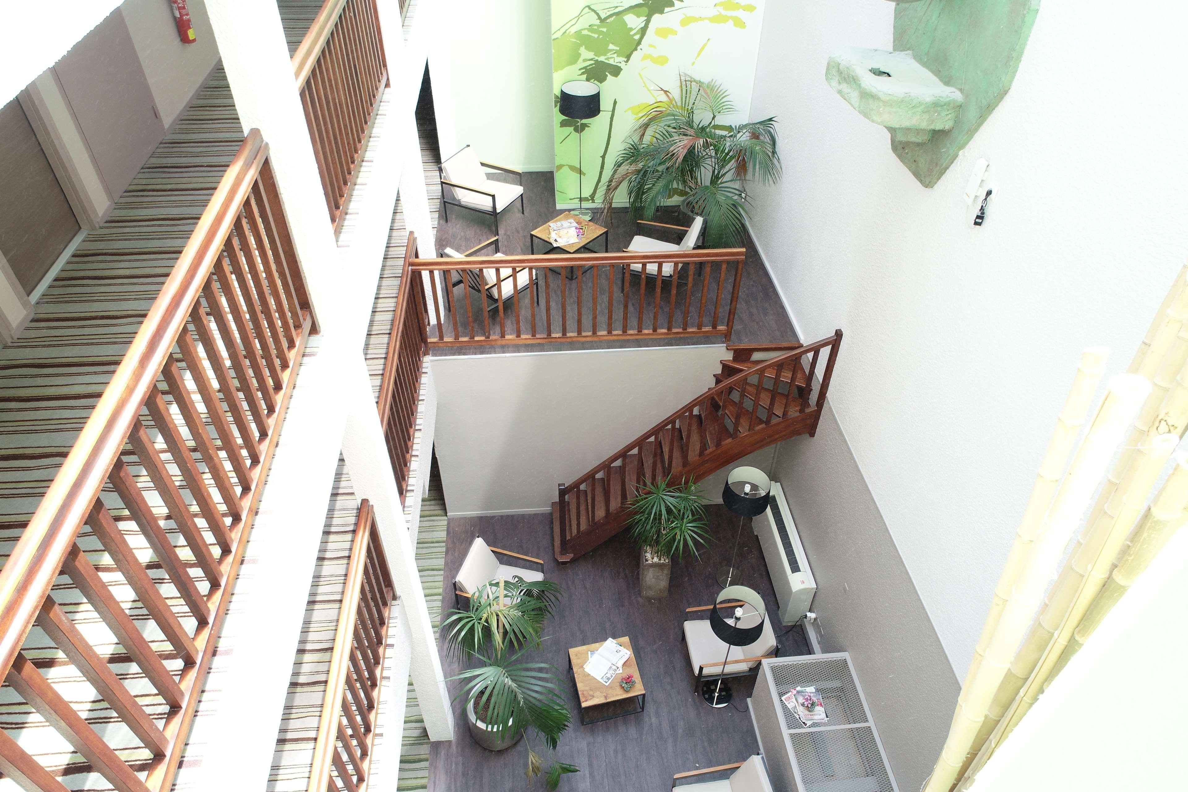 Kyriad Hotel Nevers Centre Екстериор снимка