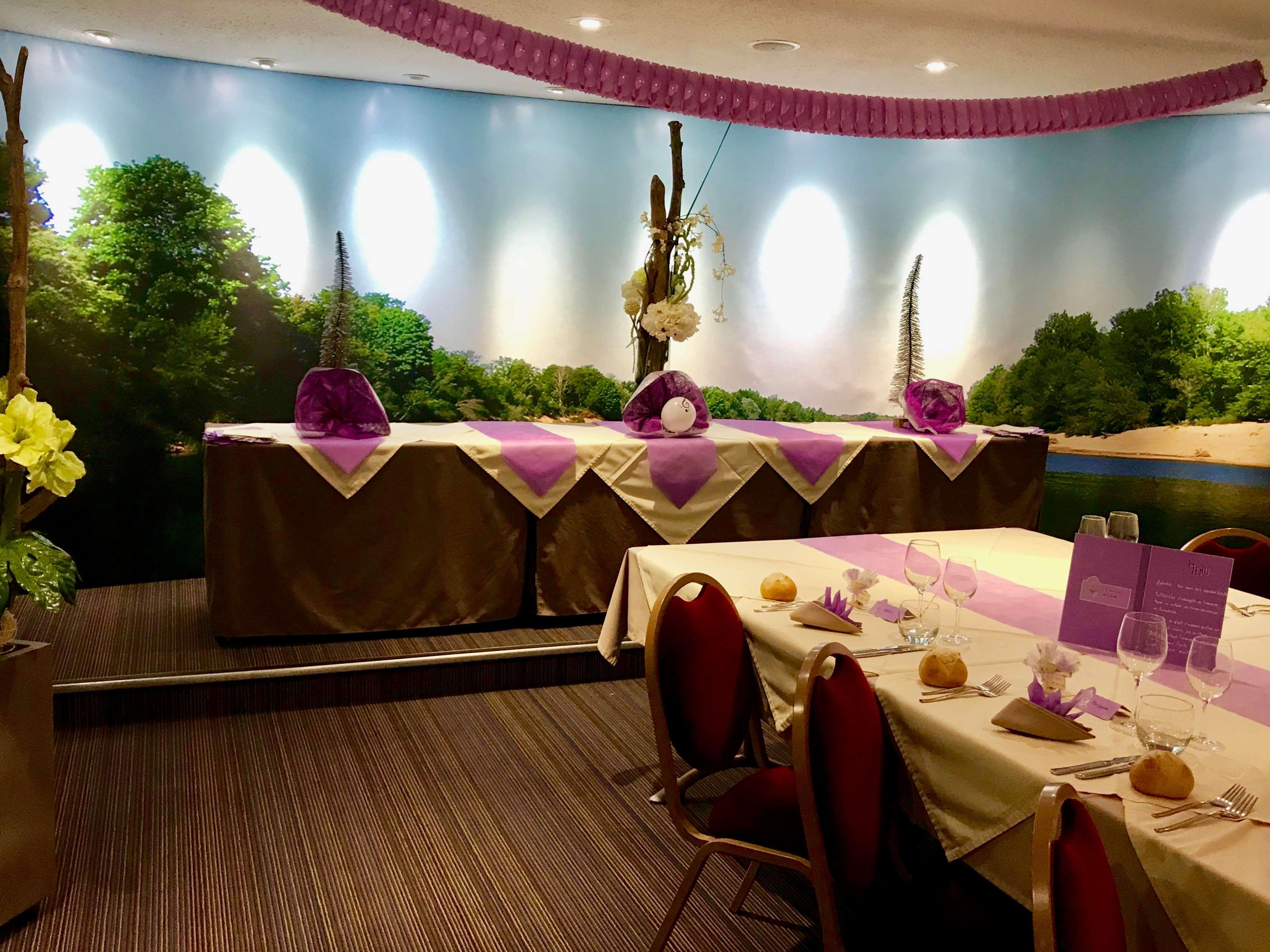 Kyriad Hotel Nevers Centre Екстериор снимка