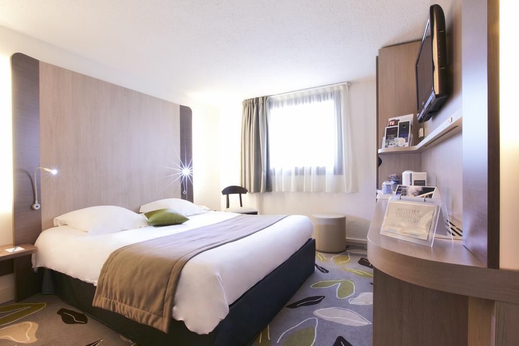 Kyriad Hotel Nevers Centre Екстериор снимка